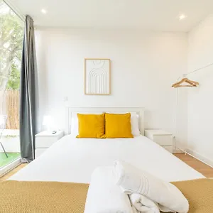 https://by-the-palace-ajuda-apartments.hotels-lisbon-portugal.com